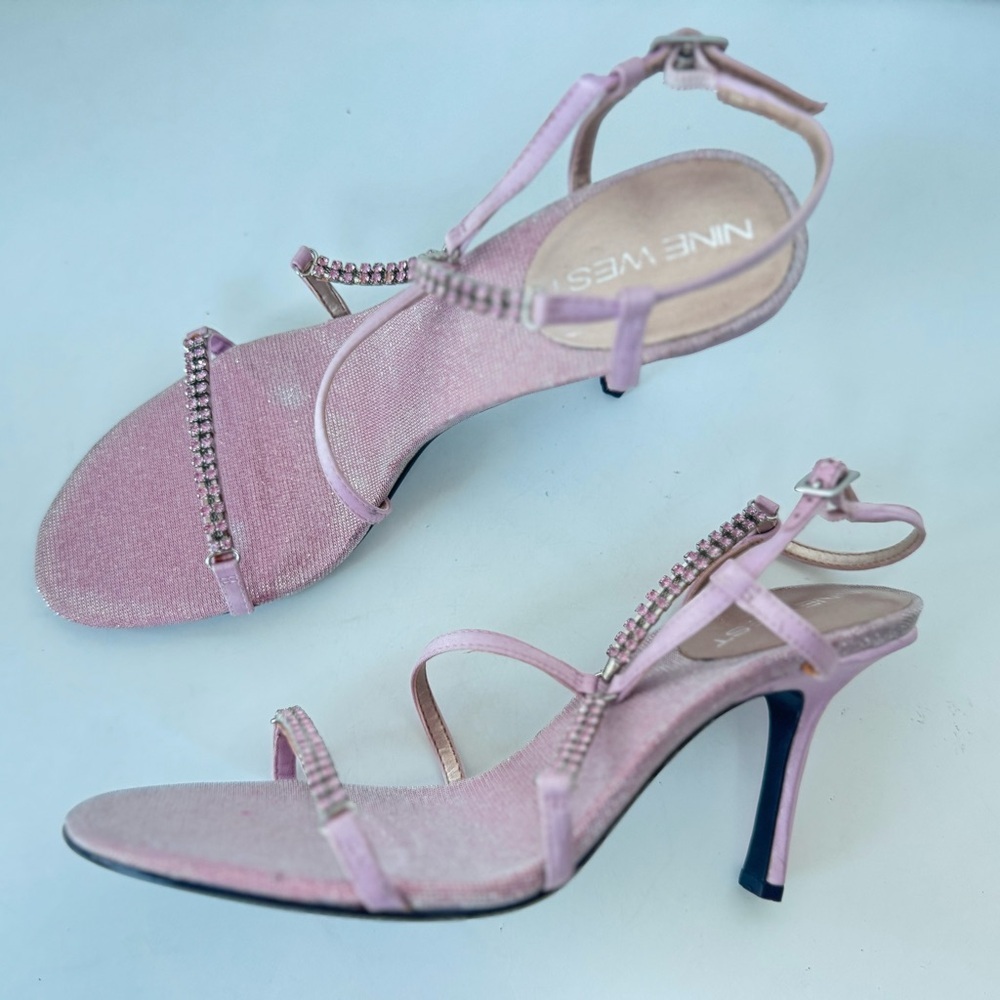 Nine West Lyndon Y2K 90s Style Pink Rhinestone Heel Sandals Size 6